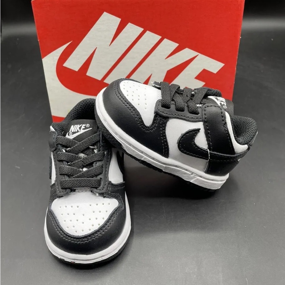 Nike Panda Dunk Low TD 7C NWT